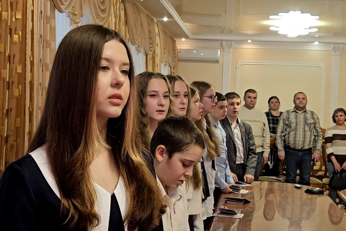 ВРУЧЕНИЕ ПАСПОРТОВ